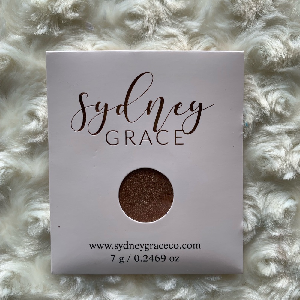 New Sydney Grace Sandy Beach Highlighter